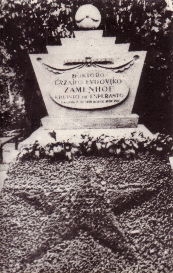 Tombo de Zamenhof